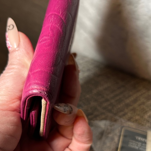 355. Chanel Leather Card Holder - Picture 6 of 13